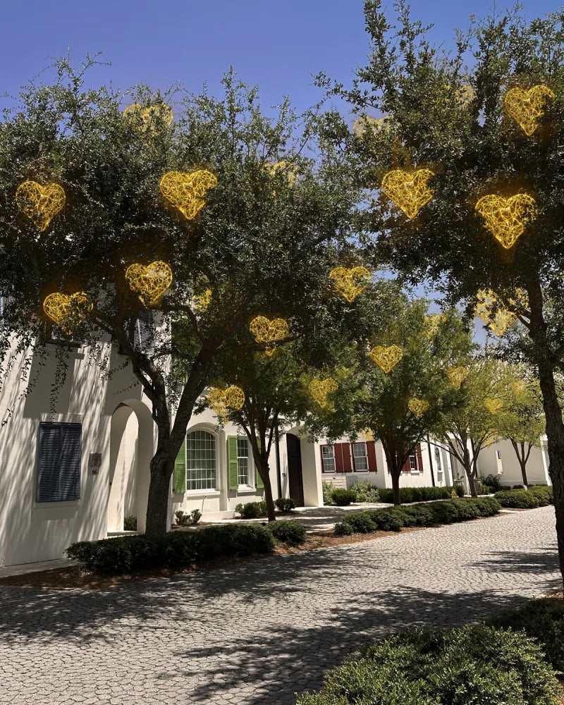 LED-Herz aus Aluminium – handgefertigte Lichtskulptur in Gold oder Rot